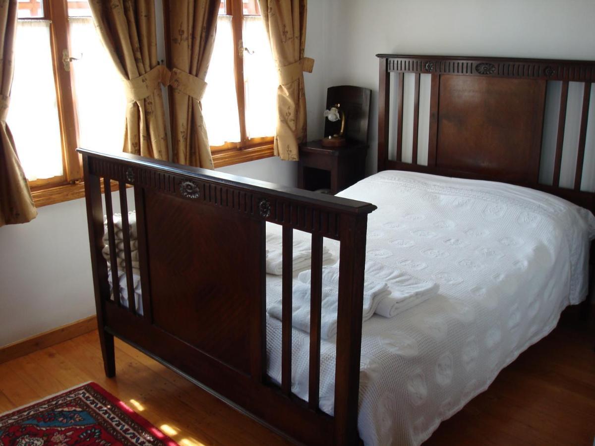 Oikia Alexandrou Traditional Inn Arnaía Exteriér fotografie