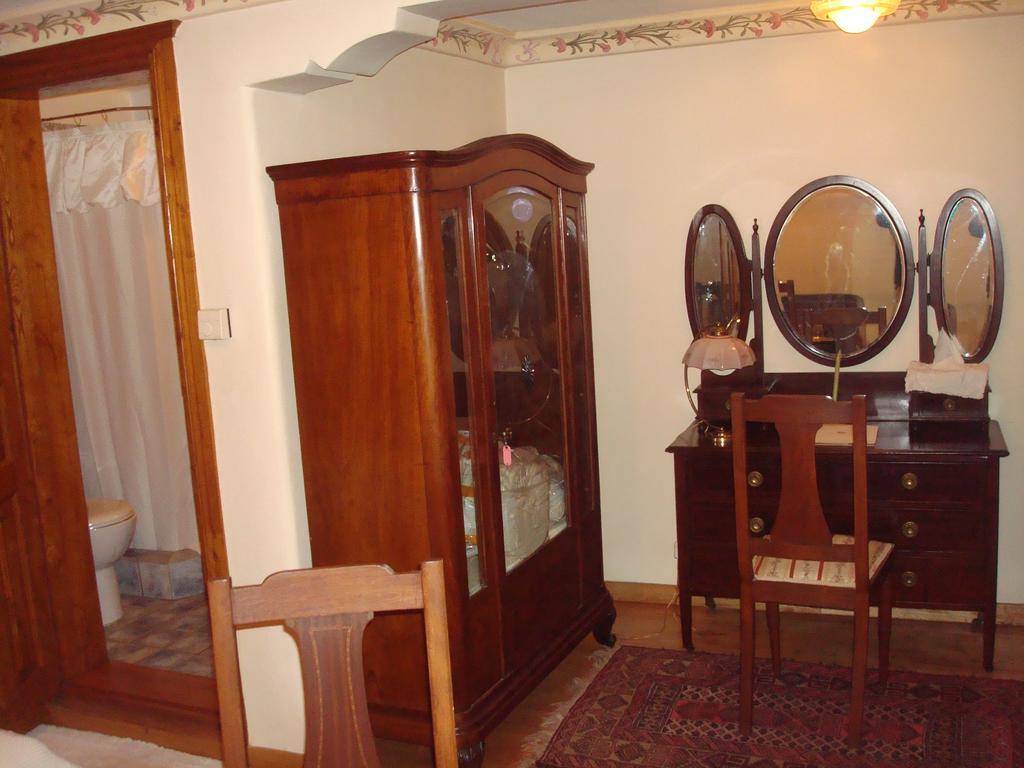 Oikia Alexandrou Traditional Inn Arnaía Exteriér fotografie