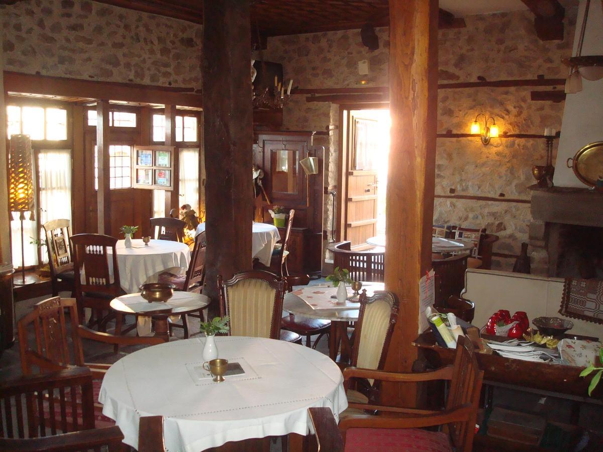 Oikia Alexandrou Traditional Inn Arnaía Exteriér fotografie