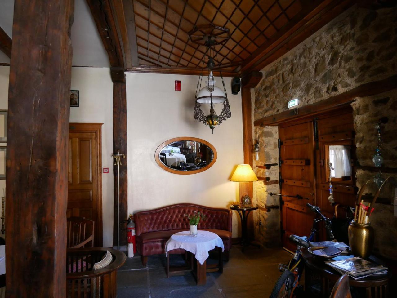 Oikia Alexandrou Traditional Inn Arnaía Exteriér fotografie
