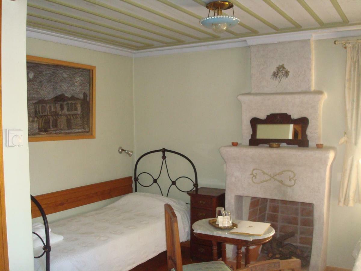 Oikia Alexandrou Traditional Inn Arnaía Exteriér fotografie